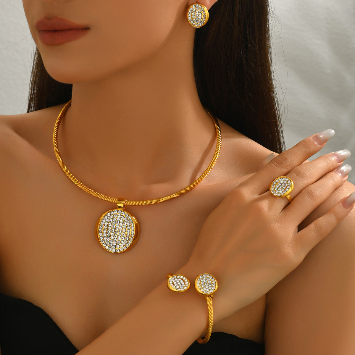 Round Pavé-Effect Collar Jewelry — product image 2