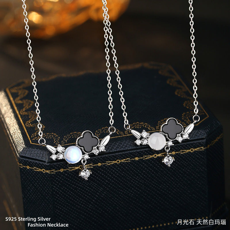 New S925 Silver Clover Necklace Moonstone Natural White Agate Pendant Small Fresh Clavicle Chain Light Luxury Silver Jewelry