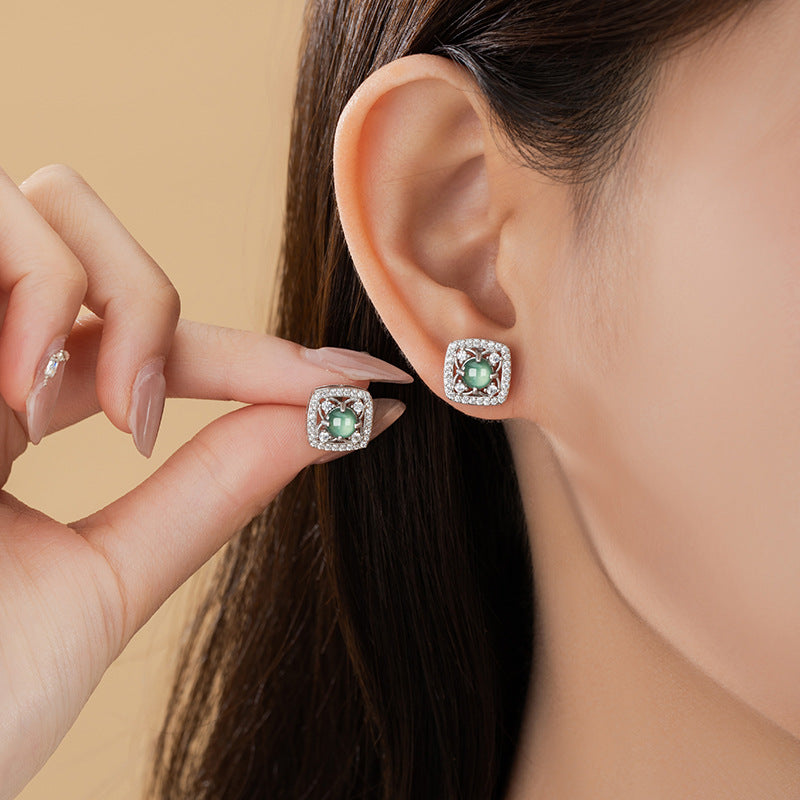 Ohrstecker aus 925er Sterlingsilber – Kleeblatt und Jade