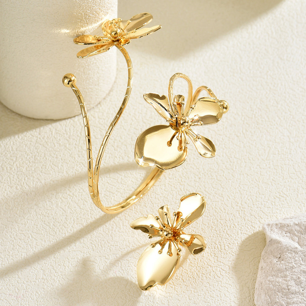 Open Flower Hand Chain Jewelry — product image 3