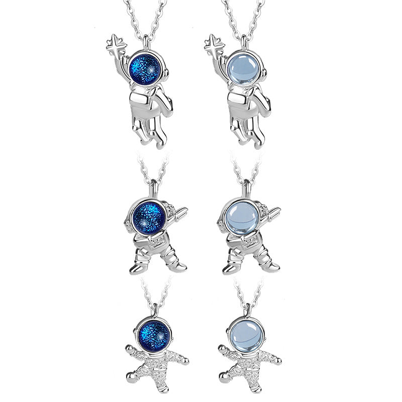 S925 Sterling Silver Astronaut Necklace Starry Sky Stone Natural Topaz Pendant Niche Clavicle Chain Silver Jewelry Factory Spot
