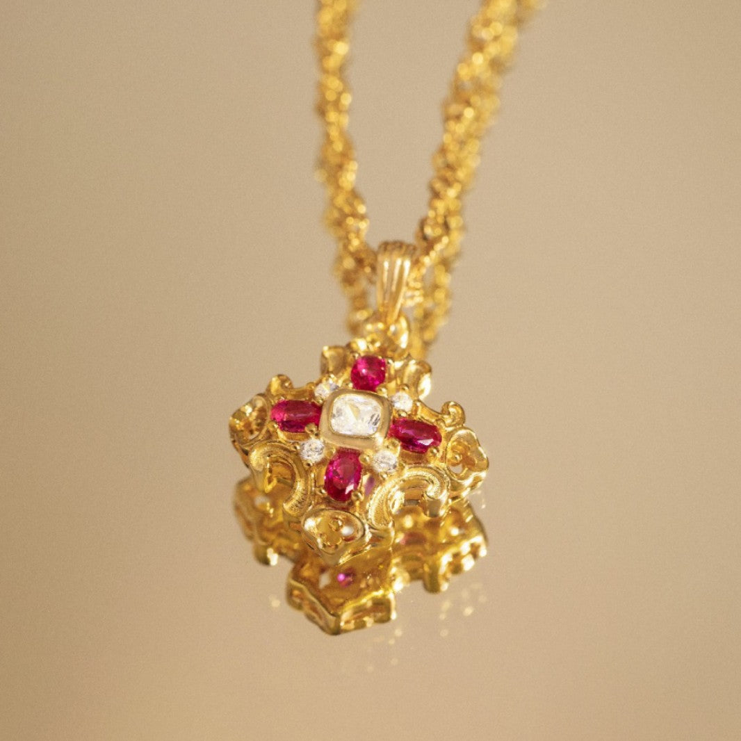 Cross Sterling Silver 925 Necklace Mid-Ancient Court Buqi Style Zircon Clavicle Chain Light Luxury High-Grade Square Sugar Pendant