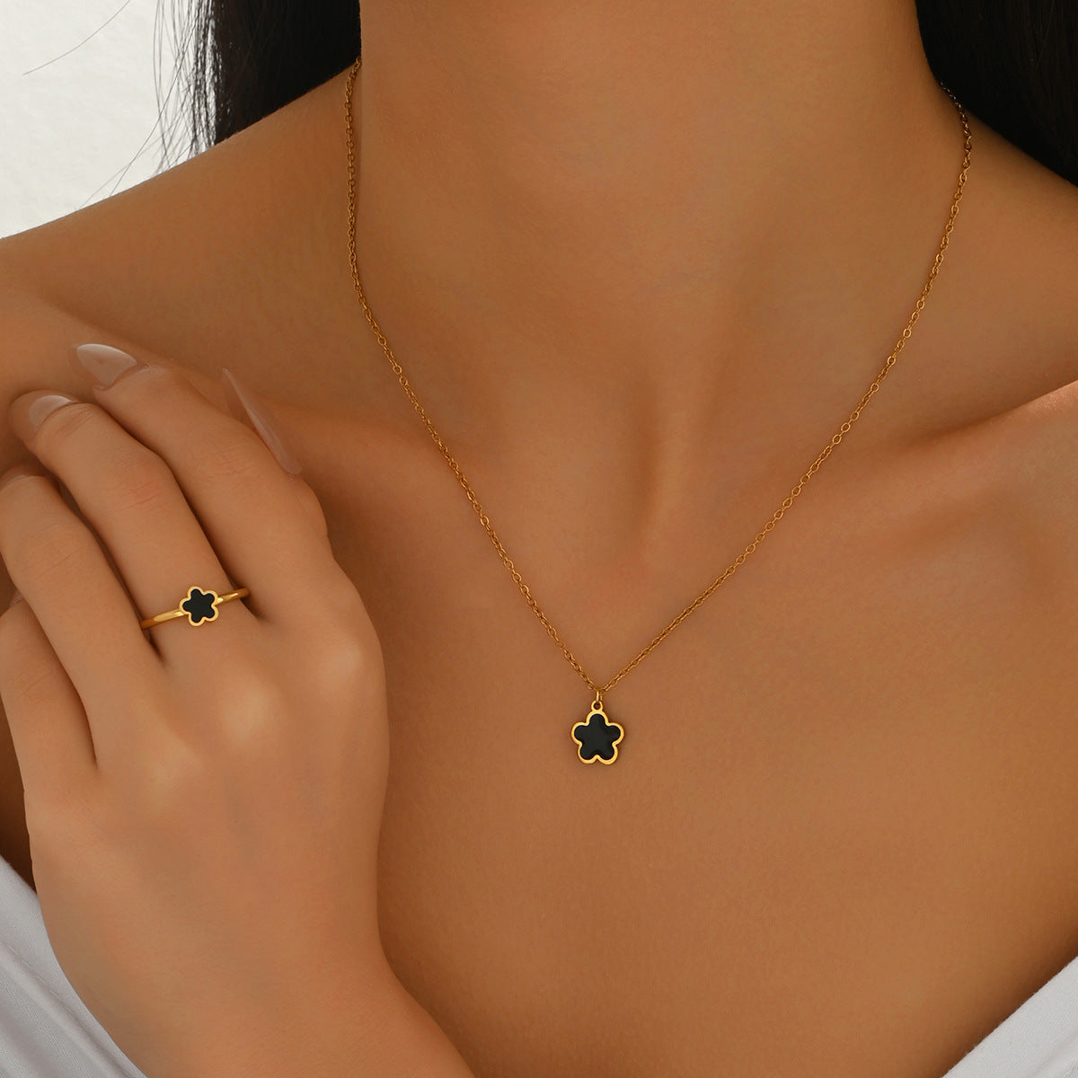 Tiny Black Clover Pendant Jewelry — product image 2