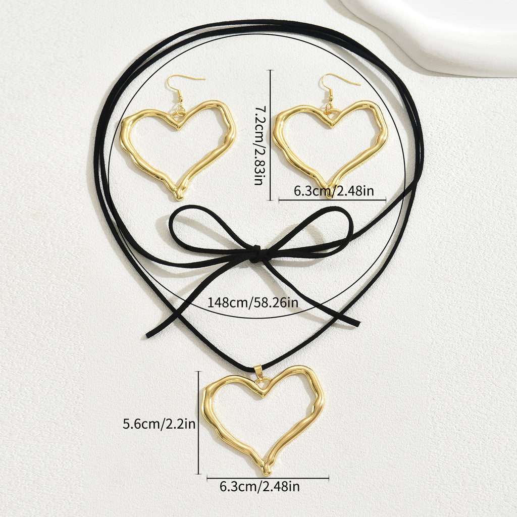 European and American Fashion Ol Love Necklace Earrings Set Women's Simple All-Match Heart-Shaped Metal Niche Design Necklace Jewelry