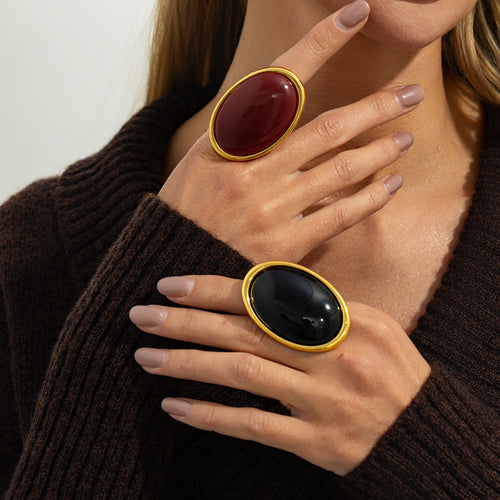 Bold Oval Cabochon-Effect Ring