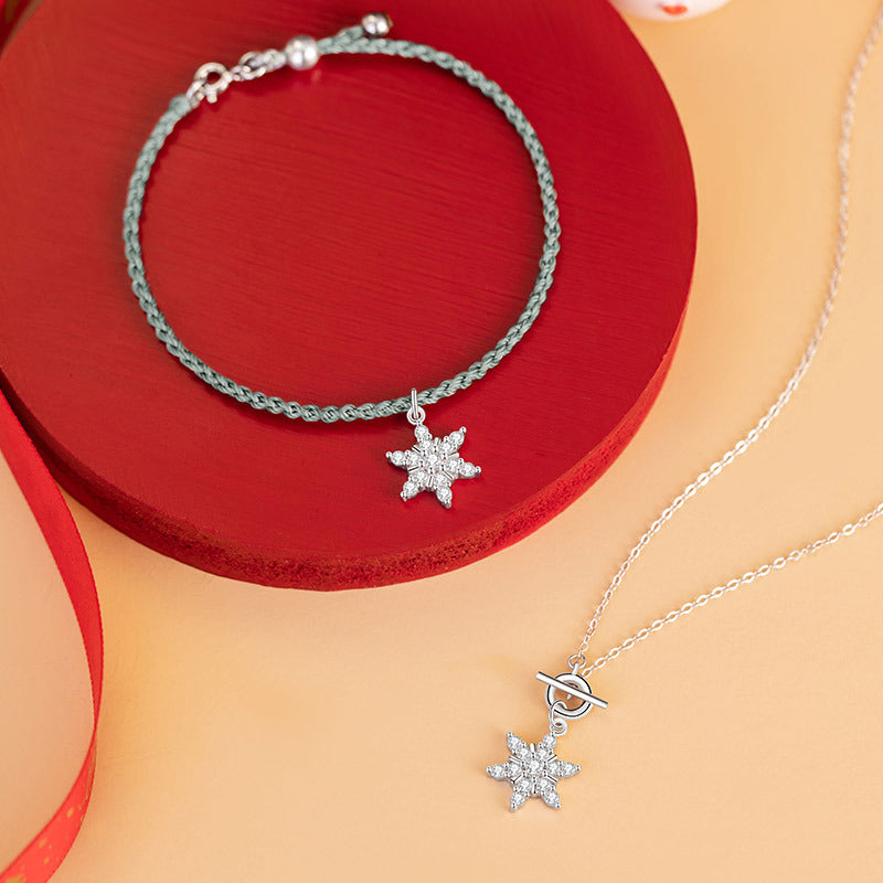 Christmas Snowflake Sterling Silver 925 Necklace Niche Design Light Luxury Star Zircon Clavicle Chain Ins Six-Pointed Star Pendant