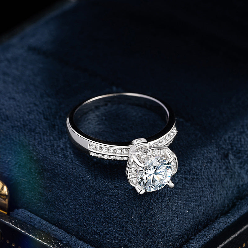 Sterling Silver 925 Diamond Ring Women's Light Luxury Niche High-Grade Four-Claw Moissanite round Ring 1 Karat Wedding Ring