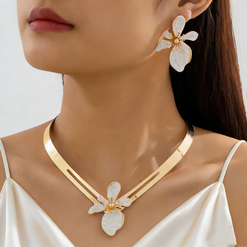 Color-Petal Flower Collar Jewelry — product image 2