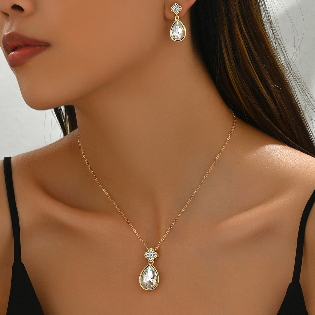 Clear Teardrop and Star Jewelry — product image 2