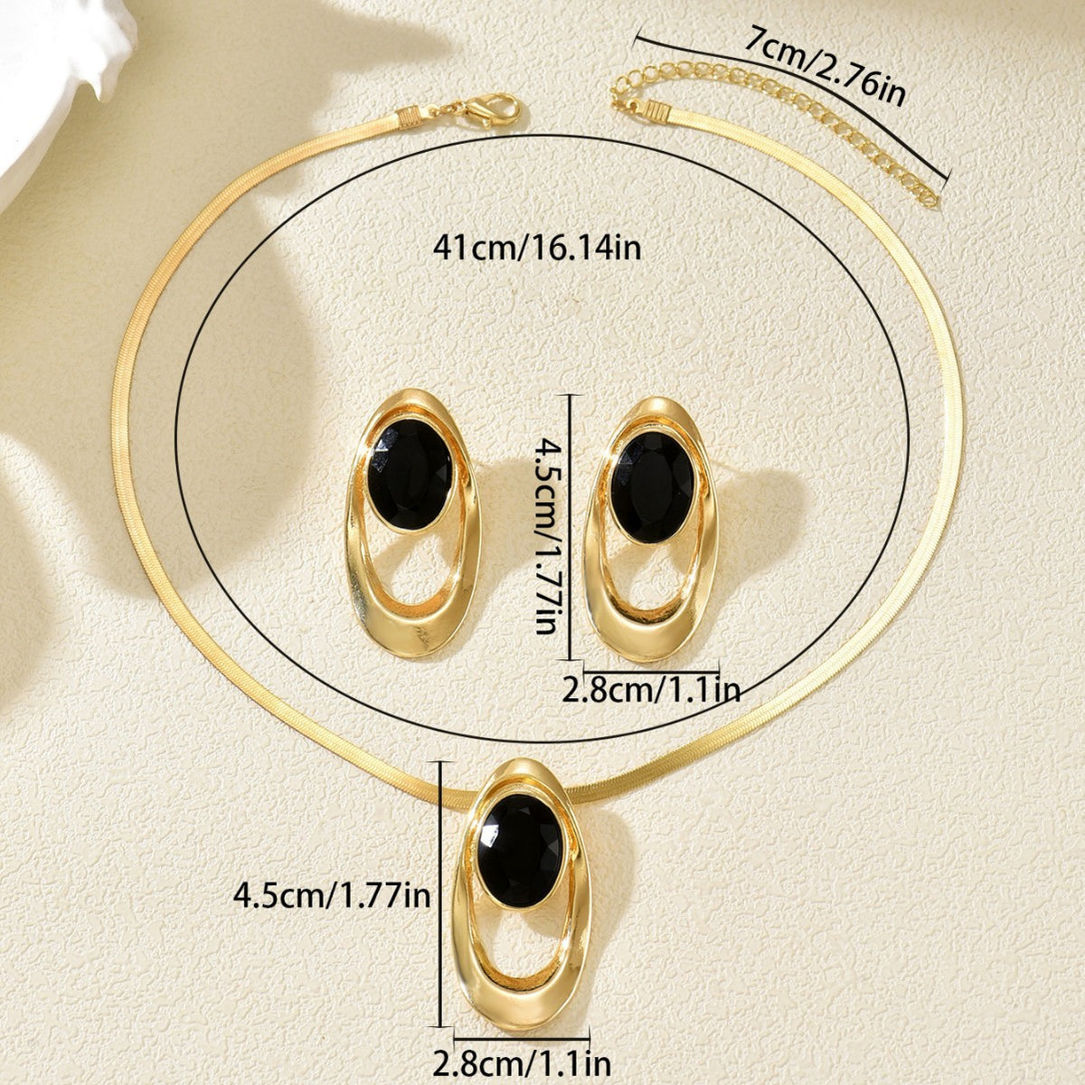 Black Oval Double-Frame Jewelry — product image 4