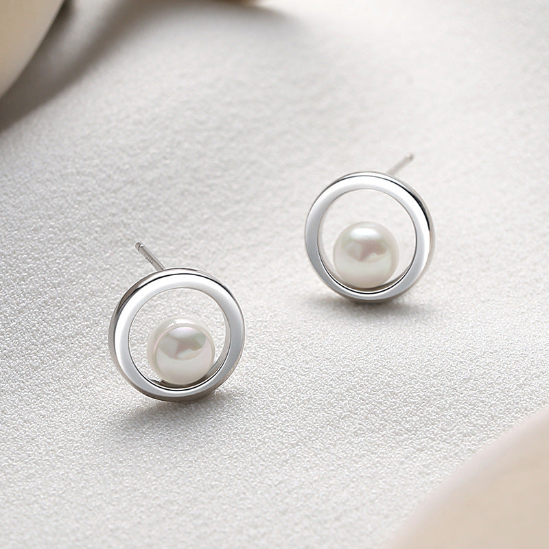 Pearl Sterling Silver 925 Stud Earrings Female Niche Design Light Luxury round Ins Style Fashion All-Match White Fritillary Earrings