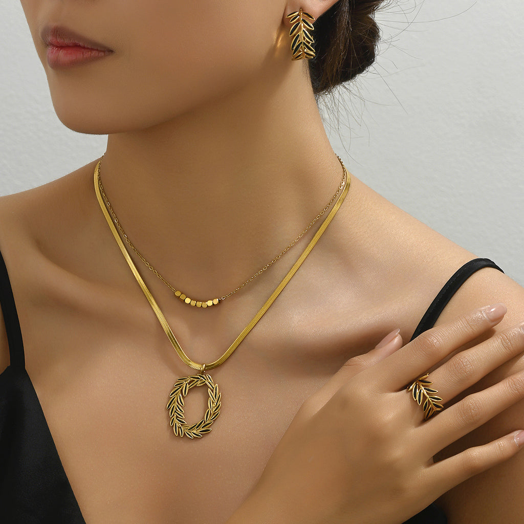 Leaf Wreath Layered Jewelry — product image 2