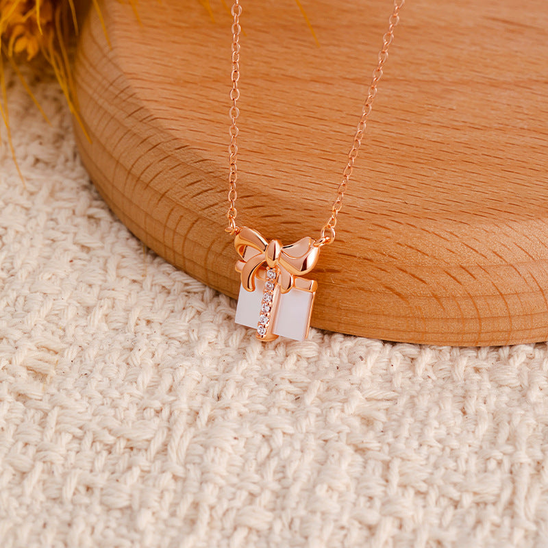 S925 Sterling Silver Necklace Peacock White Fritillary Gift Box Light Luxury Niche Bow Clavicle Chain Valentine's Day Gift