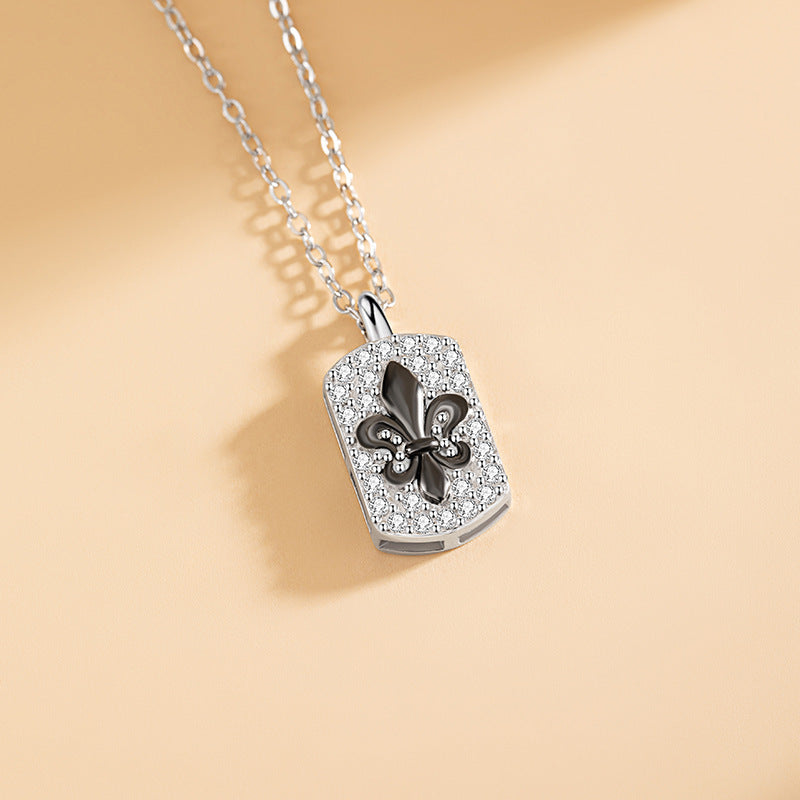 Iris Sterling Silver S925 Necklace Women's Light Luxury Niche Design Flower Clavicle Chain Ins Style Square Pendant