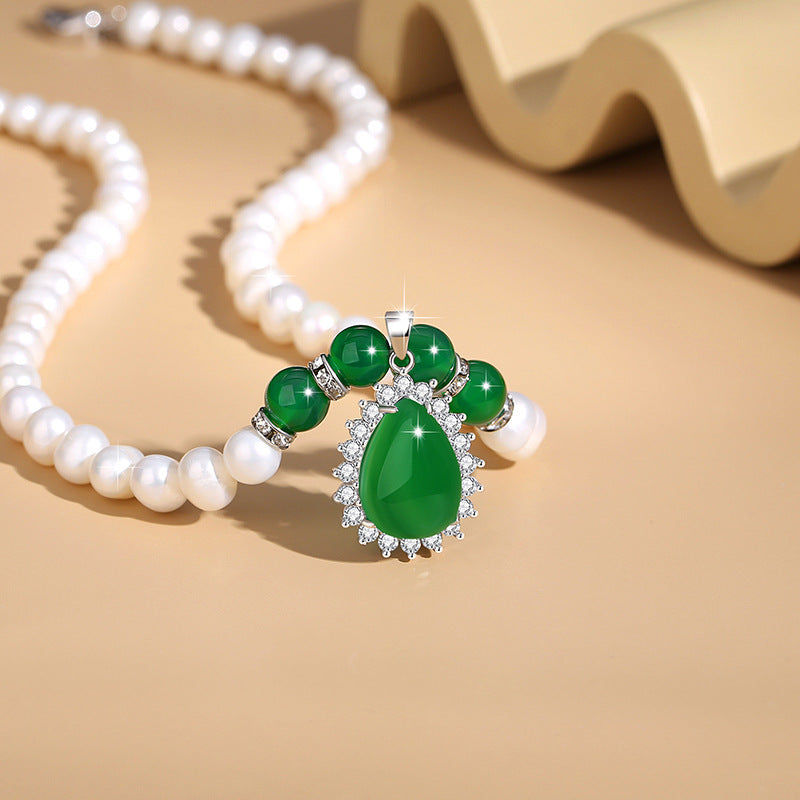 Natural Freshwater Pearl Alloy Necklace Women's Fashion All-Match Clavicle Chain Gift for Mother's Day Green Agate Pendant