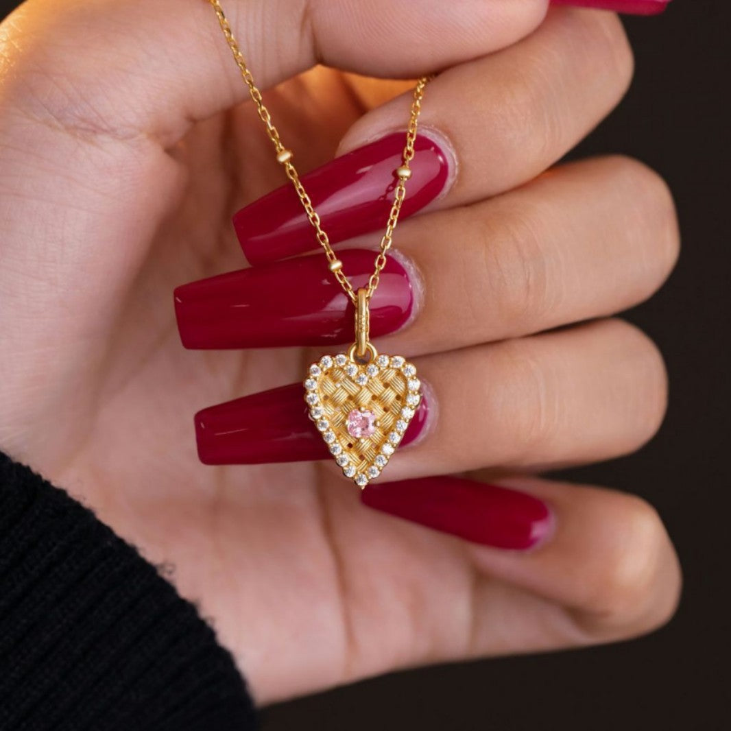Light Luxury Retro Socialite Style Diamond-Embedded Brushed Woven Love Pendant Necklace New Simple High Sense Stacked Necklace