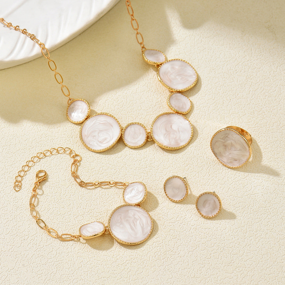 Pearl-Effect Round Disc Jewelry — product image 3