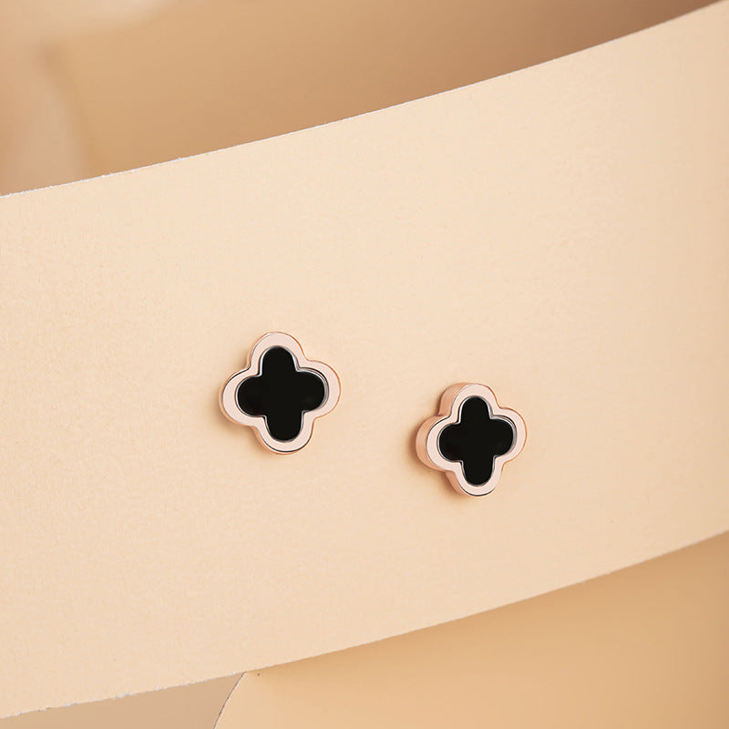 Lucky Clover Sterling Silver 925 Stud Earrings Female Niche Design Light Luxury Flower Earrings Ins Style Petal Earrings