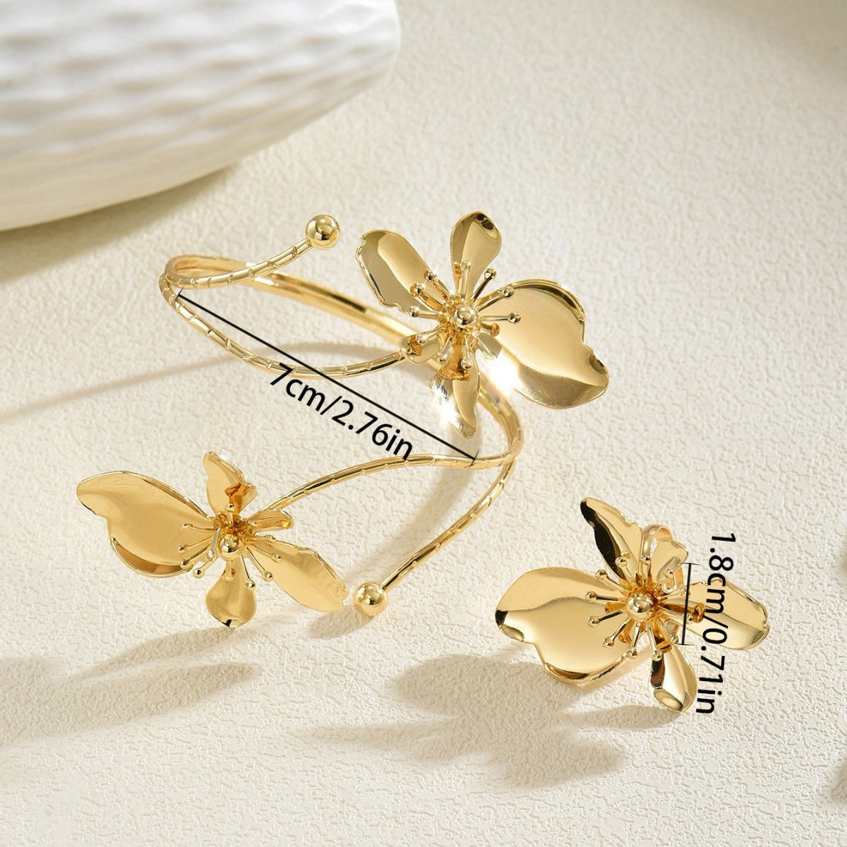 Open Flower Hand Chain Jewelry — product image 4