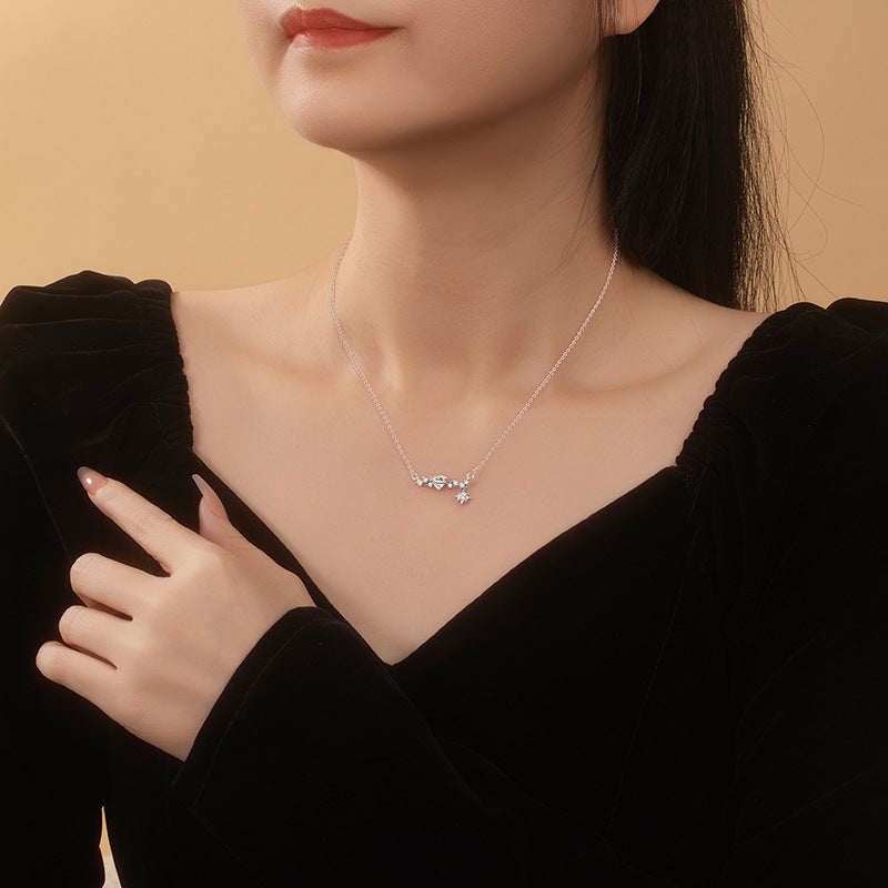 2026 New Love Color Changing Stone S925 Sterling Silver Necklace Female UV Light Changing Zircon Niche Light Luxury Ins Style