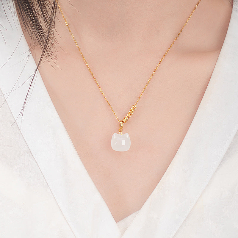 Lucky Beads Lucky Kitten White Chalcedony Pendant S925 Silver Necklace Female Popular Mori Niche Clavicle Chain Gift Female