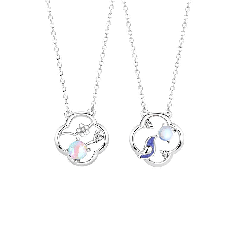 Lucky Clover Sterling Silver 925 Necklace Female Niche Design Light Luxury Flower Bud Clavicle Chain Ins Glass Stone Pendant