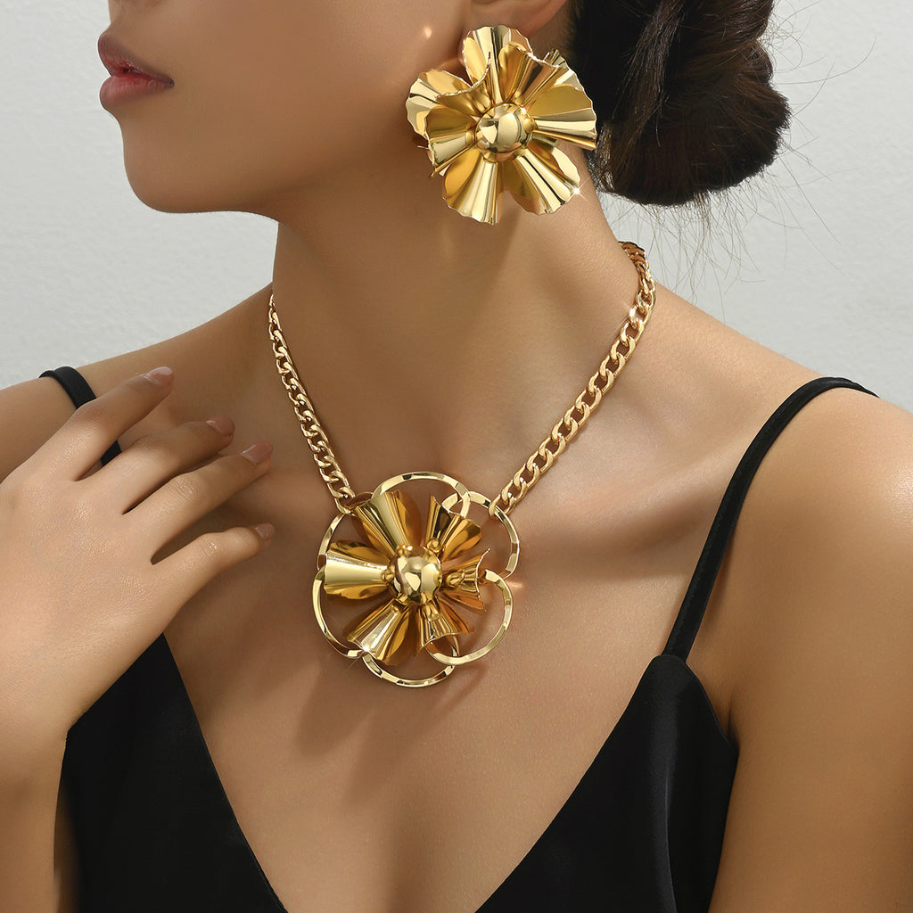 Pleated Flower Chain Jewelry